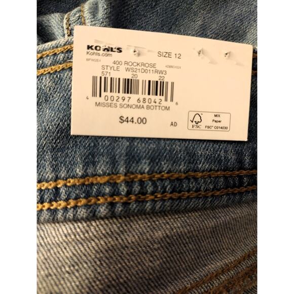 Sonoma Pleated Front Relaxed Straight Leg High Rise Light Denim Jeans 12 NWT - Picture 3 of 5